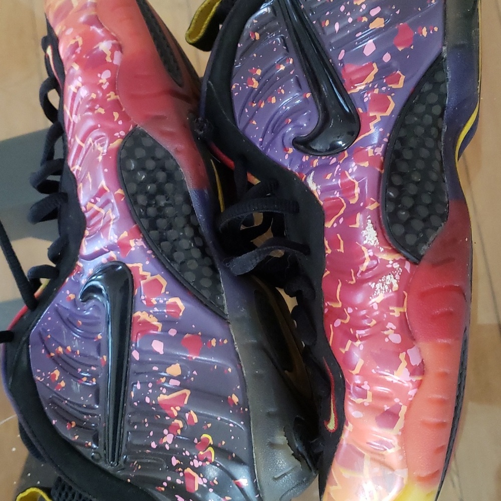 Asteroid foamposite sneakers - Picture 6 of 15
